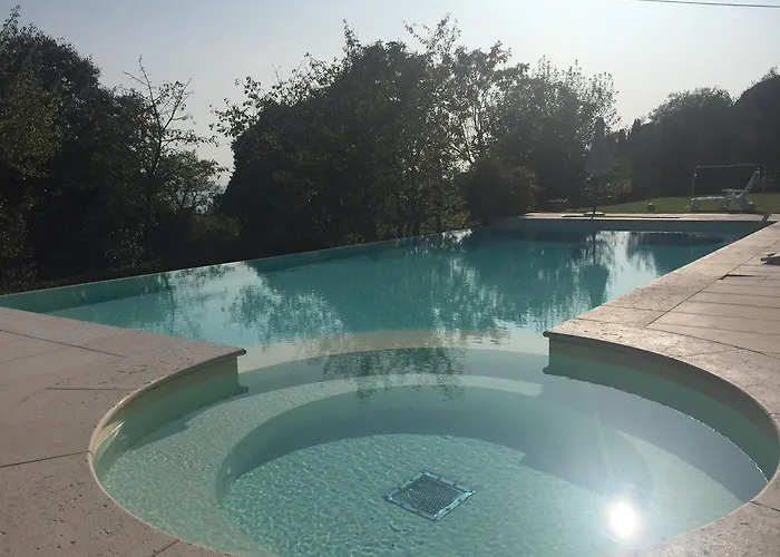 With Private Pool Garda (Verona)